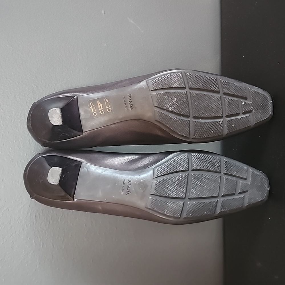 Prada Black Leather Kitten Heels - Picture 7 of 8